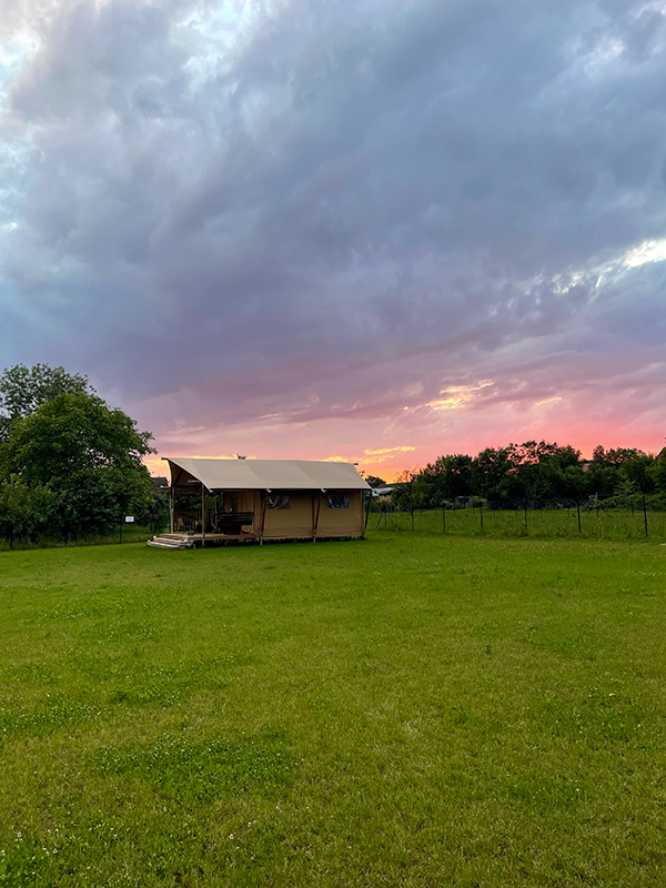 Sielanka Glamping - luksusowy namiot z prywatnym Jacuzzi